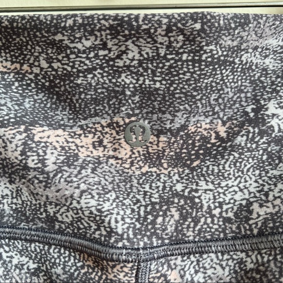 NWOT Lululemon Wunder Under High-Rise Tight 28" Full-On Luxtreme Gray Multi - Picture 9 of 10